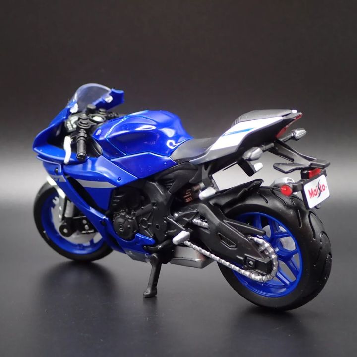 YAMAHA%20YZF-R1%20MOTORCYCLE%201/12SCALE%20COLLECTIBLE%20DIORAMA%20DIECAST%20MODEL%20BIKE%20-%20Image%206