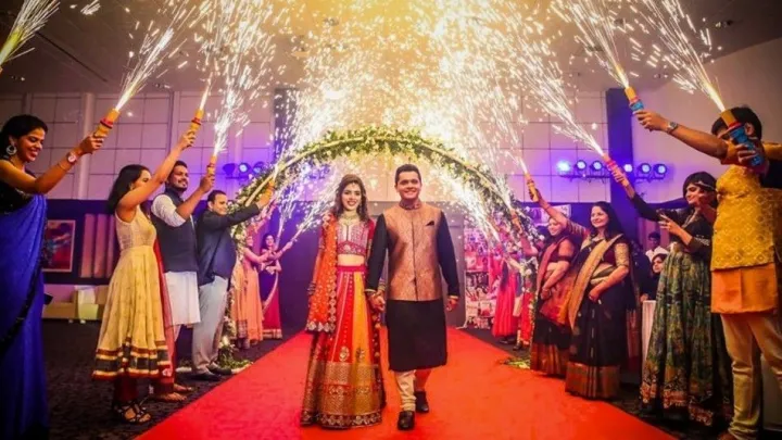 Cold%20Pyro%20,%20Cold%20Fire%20Sparkler%20Used%20For%20Birthday%20Wedding%20And%20Different%20Occasions%20(Pack%20of%206)%20-%20Image%202