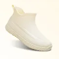 Rain boots for women short style fashionable outdoor waterproofRain boots with cotton warm nonslip and wear-resistant rain boots. 