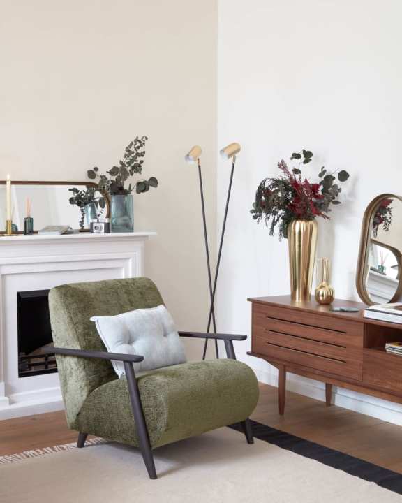 unique and beautiful design arm chair, accent chair