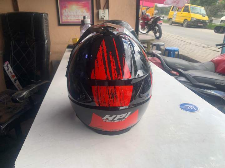 Dirt%20Helmet%20KPI%20-%20Image%203
