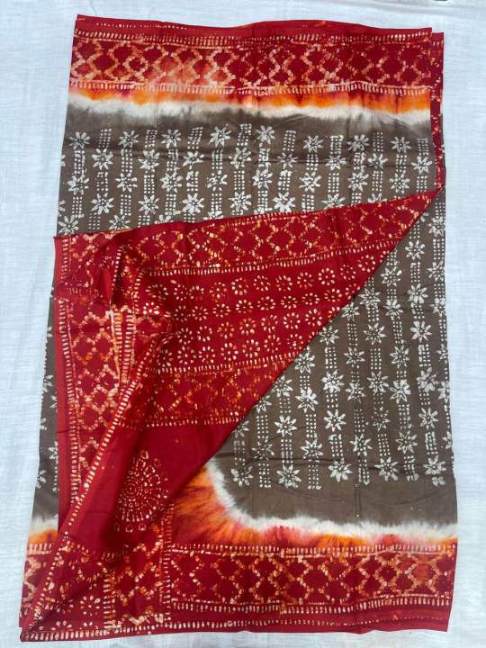 Comilla%20Batik%20Half%20Silk%20Sharee%20Women's%20Fashionable%20Traditional%20Sari%20Blouse%20Included%20-%20Image%205