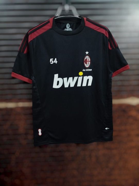 Ac%20Milan%20retro%20Jersey%20half%20%20sleeve%20Thai%20premium%20-%20Image%205