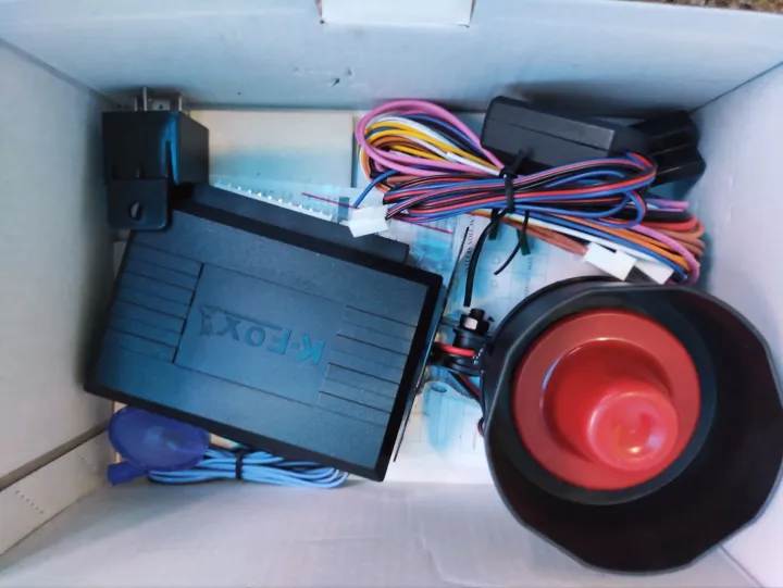 K-Fox%20Universal%20Car%20alarm%20System:%20Car%20Remote%20Lock%20System%20-%20Image%203
