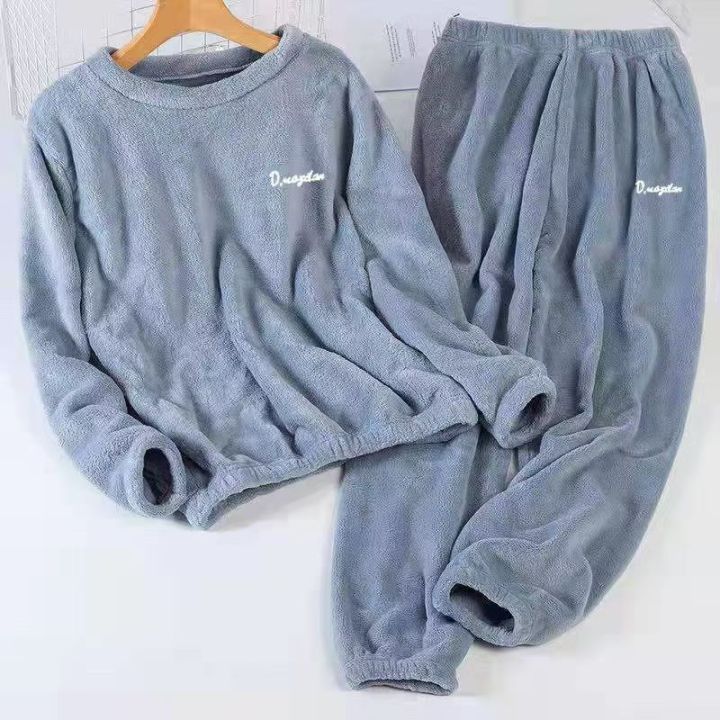 Leisure%202024%20Autumn/Winter%20Women's%20Warm%20Velvet%20Pajamas%20Loose%20Round%20Neck%20Elastic%20Top%20Warm%20Wool%20Elastic%20Waist%20Tight%20Leg%20Pants%20Set%20-%20Image%203