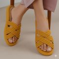 Best Quality Fashion Flip Flops and Slides for Women Casual House Slipper for Ladies. 