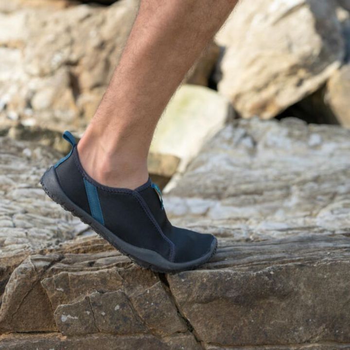 Subea%20water%20shoes,%20walking%20shoes%20120%20thick,%205mm.%20Anti-pebbles%20sandy%20clay,%20feet,%20comfortable%20to%20wear,%20flexible%20to%20send.%20-%20Image%204