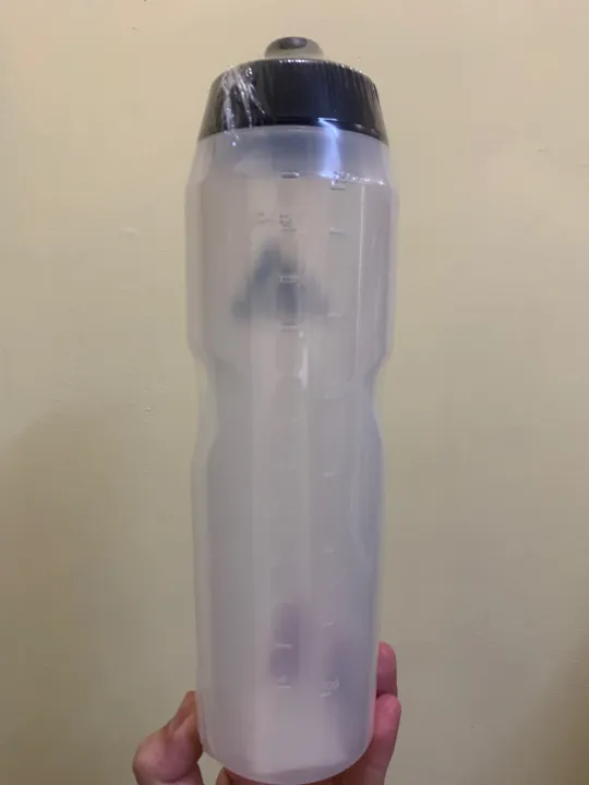 Water%20Bottle%20-%20Image%204