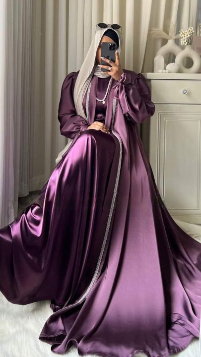Stylish%20Dubai%20Abaya%20-%20Image%202