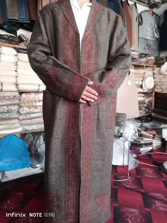 Chitrali%20Traditional%20Chugha%20Long%20Coat%20%7C%20Traditional%20Embroidered%20Long%20coat%20%7C%20Chugha%20-%20Image%202