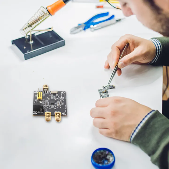 35M-4.4GHz%20PLL%20RF%20Signal%20Source%20Development%20Board%20ADF4350%20ADF4351%20Signal%20Generator%20Module%20SMA%20RF%20Phase-Locked%20Loop%20Board%20Module%20-%20Image%205