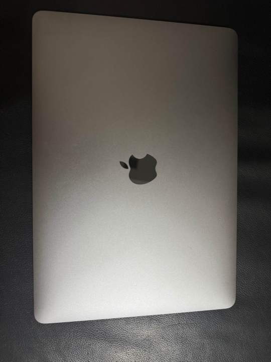 Apple%20MacBook%20Pro%2015inch%20/%2013inch%20%20i7/15%20%2016GB%20RAM%20500GB%20SSD%20with%20touchbar%20-%20Image%202