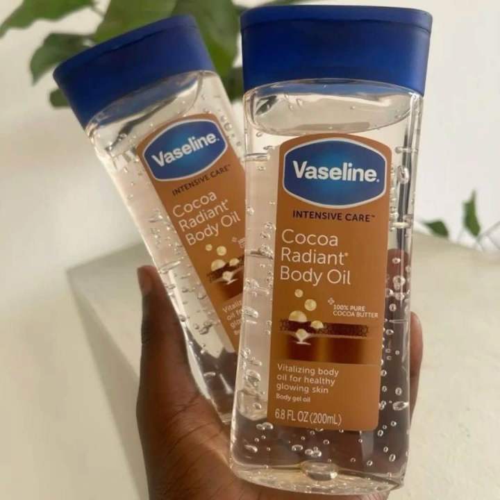 Vaseline%20Body%20Oil%20Intensive%20Care%20Cocoa%20Radiant%20Body%20Oil%20for%20Glowing%20skin%20Body%20Gel%20Oil%20made%20with%20Pure%20Cocoa%20Butter%20+%20Replenishing%20Oils%206.8%20oz%20200%20ml%20-%20Image%206