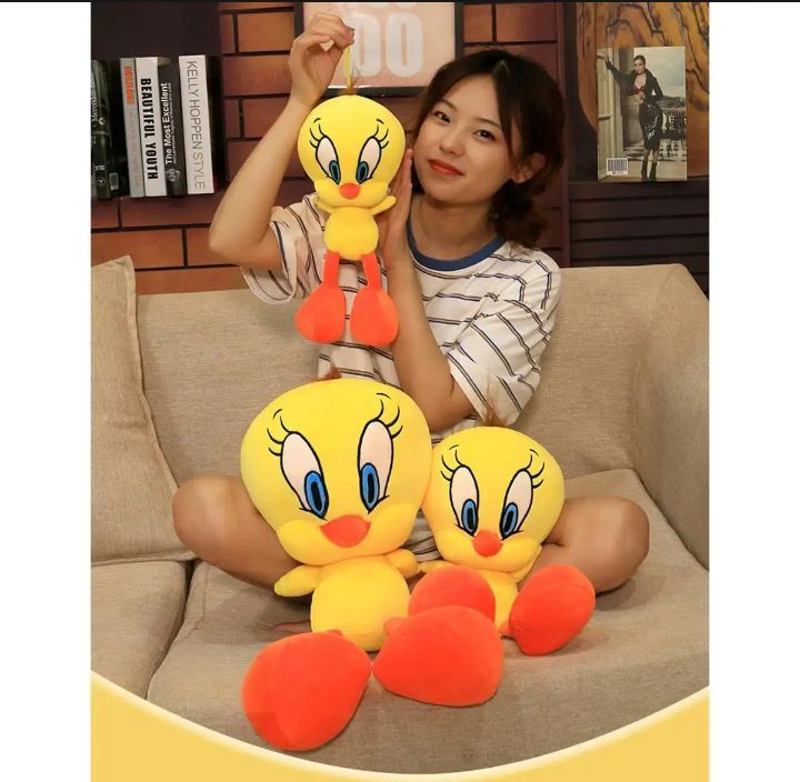 tweety%20stuffed%20toy%20for%20kids%20in%2020%20inches%20size%20-%20Image%202