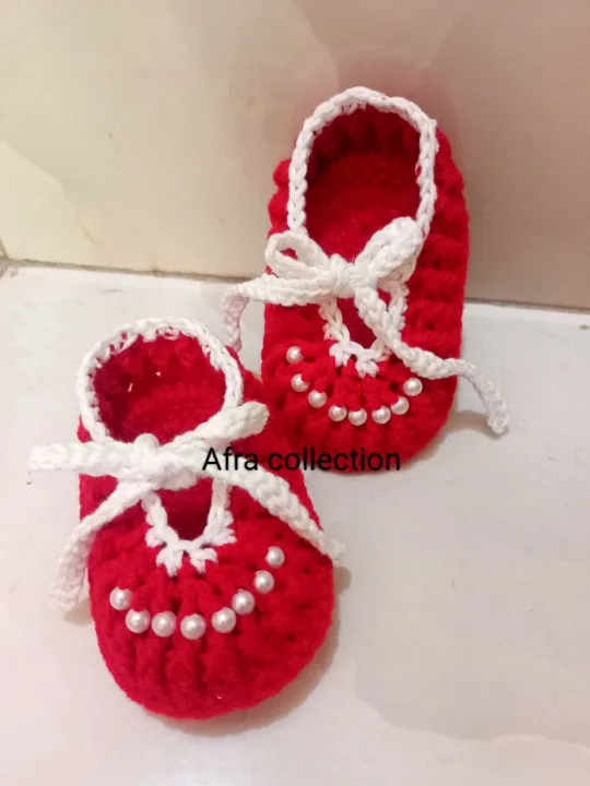 Crochet%20hand%20made%20shoes%20for%20girls%20-%20Image%203