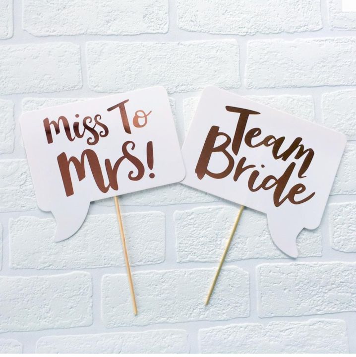 ROSE%20GOLD%20FOIL%20TEAM%20BRIDE%20MISS%20TO%20MRS%20PHOTO%20BOOTH%20PROPS%20-%20Image%204