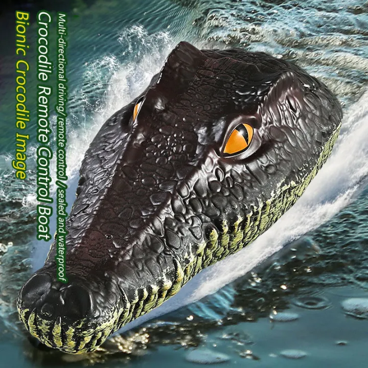Realistic%20Crocodile%20&%20Python%20RC%20Boat%20-%202.4GHz%20Waterproof%20Remote%20Control%20Animal%20Ship,%20High-Speed%20Pool%20Toy%20%20for%20Kids%20Adults%20-%20Image%203