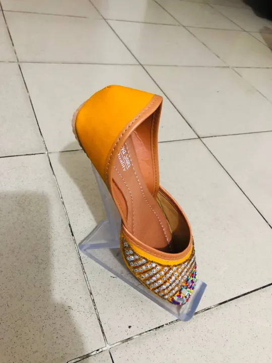 Pakistani%20Ladies%20Nagra%20Full%20%20Best%20Ladies%20Nagra%20Pakistani%20Design%20and%20New%20Collection%20Girls%20Shoes.%20-%20Image%207