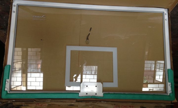 Fiber%20Glass%20Basketball%20Backboard%20Frame%20With%20Rings%20-%20Image%207