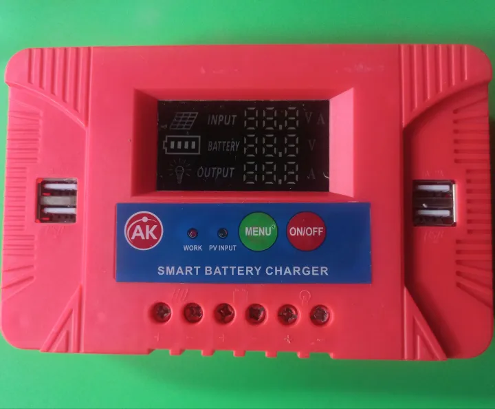 30%20Amp%20Solar%20Charge%20Controller%20with%204%20USB,%20Heat%20Sink%20and%20LED%20Display%20-%20Image%203