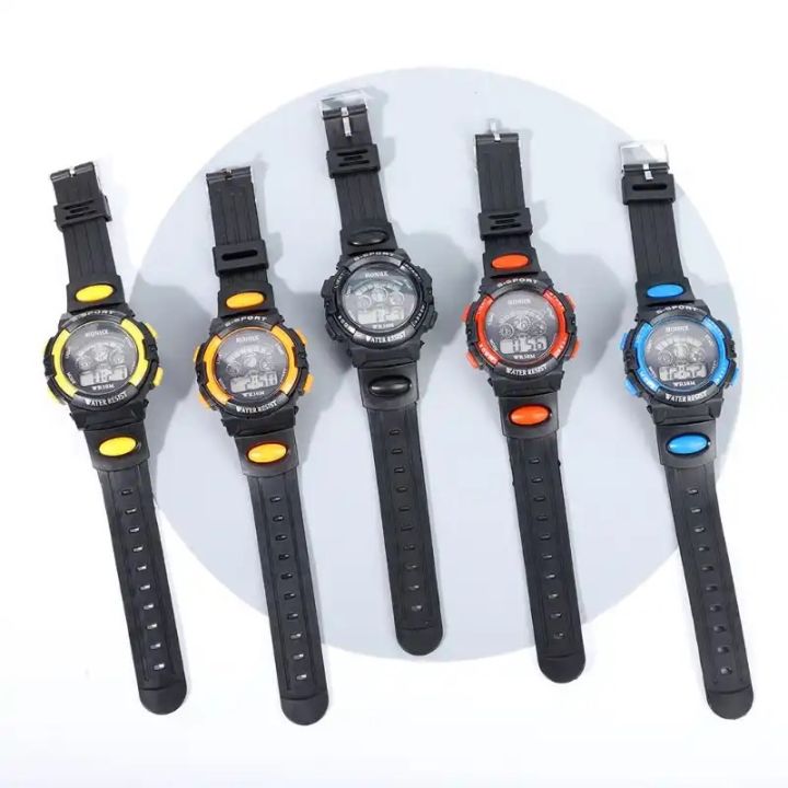 Children's%20electronic%20watches%20luminous%20dial%20waterproof%20multi-function%20alarm%20clocks%20LED%20Digital%20wrist%20watch%20for%20boys%20and%20girls%20-%20Image%202