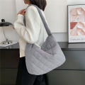 Fashion new pure color cloth single shoulder messenger bag. 