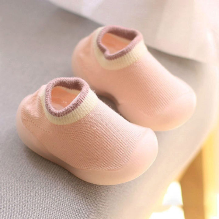 Baby%20Shoes%20First%20Walkers%20Comfortable%20Boys%20Girls%20Kids%20%20Soft%20Non-Slip%20Sole%20Floor%20Shoes%20Knit%20Booties%20-%20Image%203