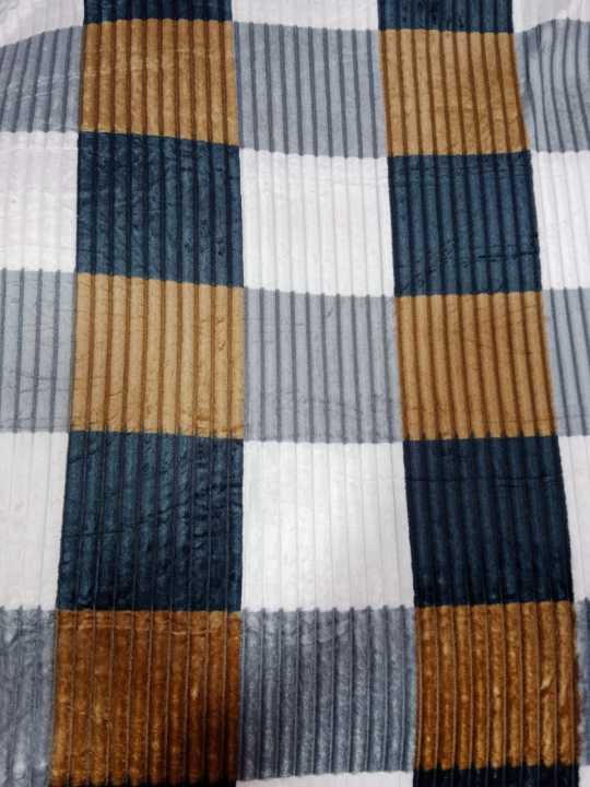 Luxury%20Featherlite%20Blanket%20-%20Dubai%20Edition%20-%20Image%206