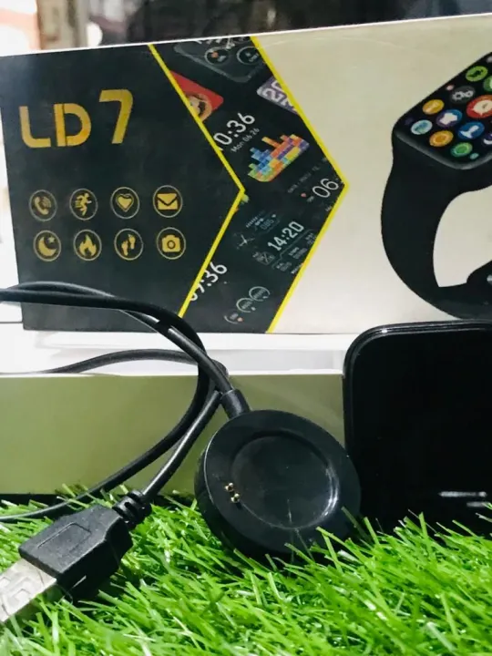LD%207%20SMARTWATCH%20IN%20MORE%20FUNCTIONS%20AND%20LOWER%20PRICE%20-%20Image%202