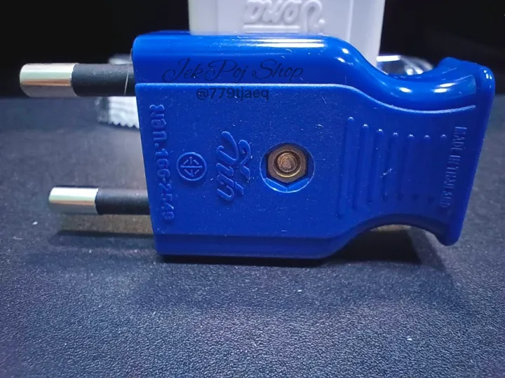 2%20pin%20male%20plug%20round%20male%20plug%20Venana%20Vena%20mixed%20colors%202p%2016%20-%20Image%203