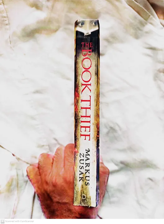 The%20Book%20Thief%20English%20Novel%20Complete%20-%20Image%202