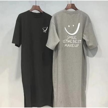 2025 Plus Size Summer Women's Smiley Side-Slit T-Shirt - Casual Loose Fit Dress