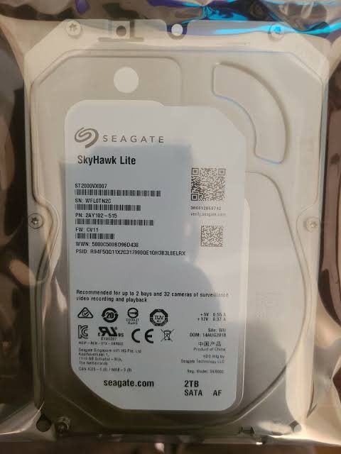 Seagate%202TB%20Surveillance%20Grade%20Hard%20Drive%20-%20Image%202