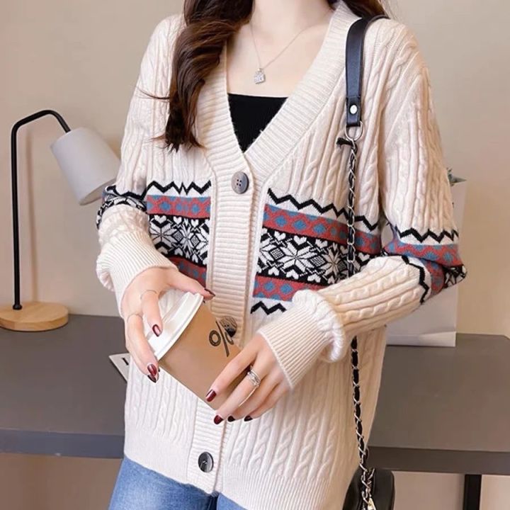 New%20Oversize%20Cardigan%20Women%20Korean%20Fashion%20Geometric%20V-Neck%20Ladies%20Knitted%20Sweater%20Thick%20Female%20Coat%20Winter%20Cardigans%20for%20Women%202023%20-%20Image%204