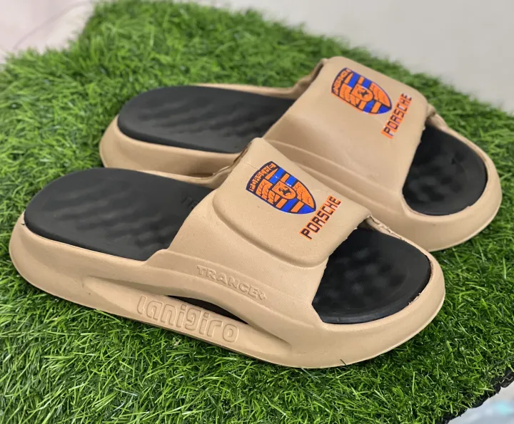 New%20Super%20Soft%20Comfortable%20Thick-Sole%20Double%20Parted%20EVA%20Slides%20Sandals%20for%20Men%20-%20Image%204