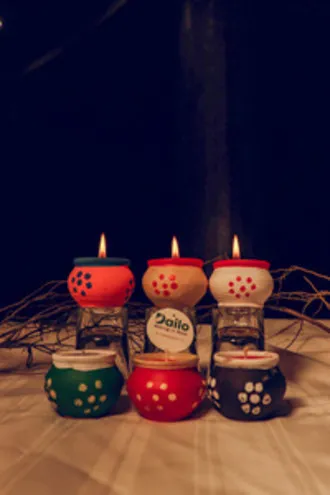 Dailo%20Crafted%20Tealights%20Natural%20Scented%20or%20Unscented%20Candle%20with%20Aromatherapy,%206%20Pcs%20Set%20-%20Image%204