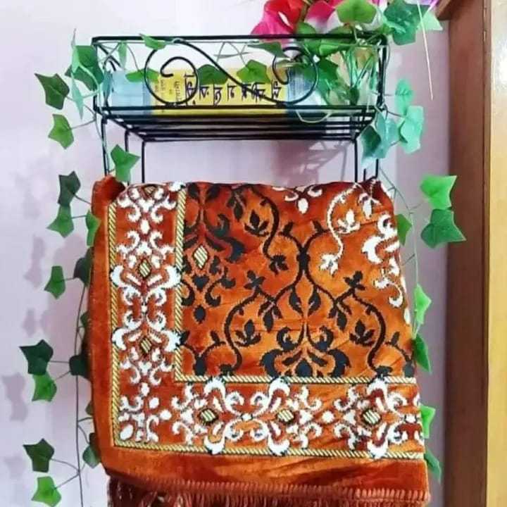 12''%20Qur%20'an%20stand%C2%A0%20&%20Jainamaz%20stand%C2%A0%20(%E0%A6%B0%E0%A7%9F%E0%A7%87%E0%A6%B2%20%E0%A6%AA%E0%A7%8D%E0%A6%B2%E0%A6%BE%E0%A6%97%20%E0%A6%93%20%E0%A6%A8%E0%A6%BE%E0%A6%9F%20%E0%A6%B8%E0%A6%B9)%20Wall%20Mount%20/%20Qur%20'an%20sharif%20wall%20stand%20With%203%20Jainamaj%20Hanger%20&%20Wifi%20Router%20Stand%0A%0A(12"%C3%9710"%C3%973'5"%20inchs)%20-%20Image%203