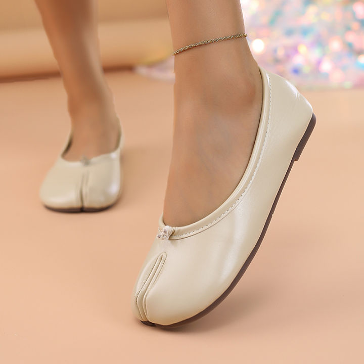 Women's%20Tabi%20Flats%20-%20Casual%20Fashion%20Slip%20On%20Split%20Toe%20Ballet%20Shoes,%20Summer%20Elegant%202026%20New%20Loafers%20Pumps%20-%20Image%204