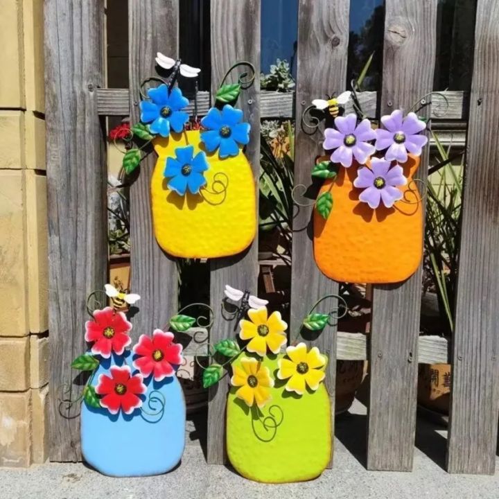 Metal Flower Garden Vases Wall Decor Outdoor Fence Art Patio Sculptures Hanging Decorations for Patio and Garden