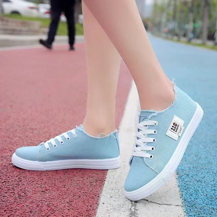 2025 Spring New Style Comfortable Casual Flat White Shoes Canvas Low-top Cross-strap Lightweight Sports Shoes for Women