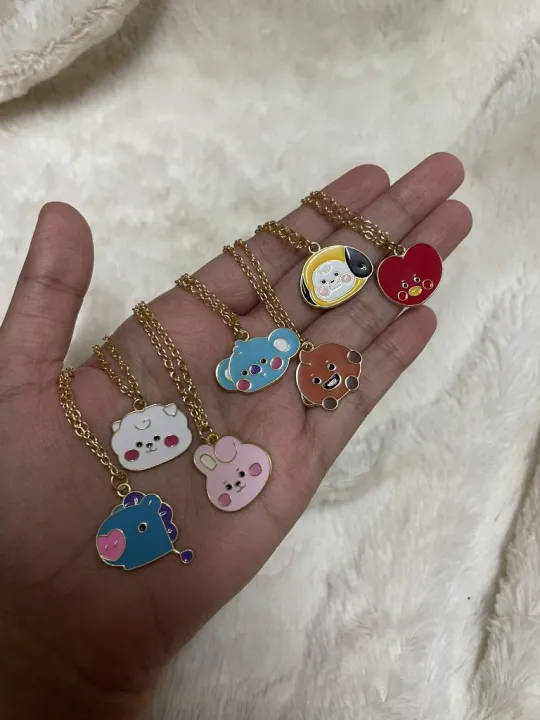 BT21%20Charm%20pendants%20for%20Army%20-%20Image%202
