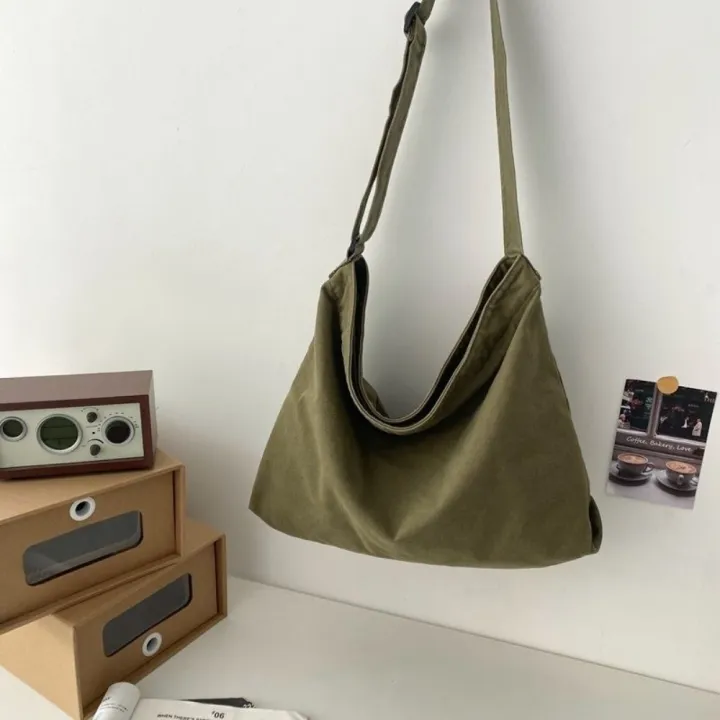 Women's%20Shoulder%20Bag%20Large%20Capacity%20Crossbody%20Bag%20for%20Woman%202025%20New%20in%20Cotton%20Fashion%20Korean%20Female%20Student%20School%20Bag%20Handbag%20-%20Image%205
