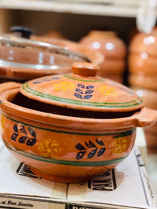 clay hotpot (miti ka hotpot) polished material to serving