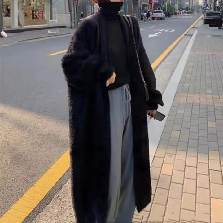Autumn%20and%20winter%20loose%20and%20lazy%20style%20open%20knit%20coat,%20thick%20knee%20length%20imitation%20mink%20fur%20long%20sleeved%20sweater,%20warm%20jacket%20-%20Image%204