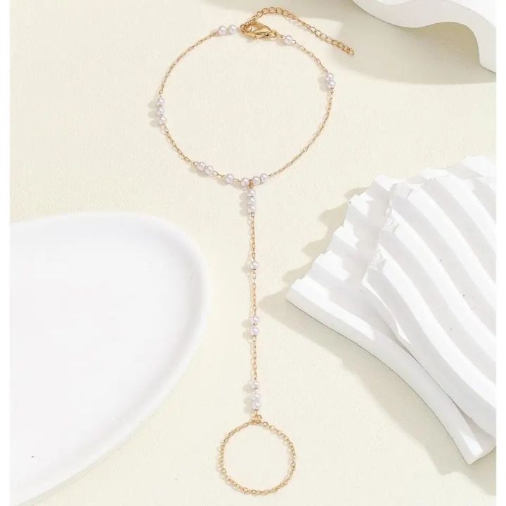 Pearl%20Finger%20Ring%20Bracelet%20for%20Girls%20and%20Women%20Wearing%20Wedding%20Dating%20Travelling%20Party%20-%20Image%202