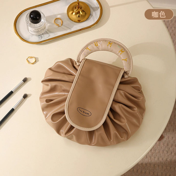 Lazy%20Drawstring%20Cosmetic%20Bag%20Waterproof%20PU%20Portable%20Large%20Capacity%20One-Closure%20Makeup%20Organizer%20for%20Women%20Girls%20Travel%20%20-%20Image%202
