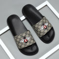 Men's Fashionable and Versatile One-Legged Lazy Slippers, Comfortable Beach Little Bee Checkered Slippers. 