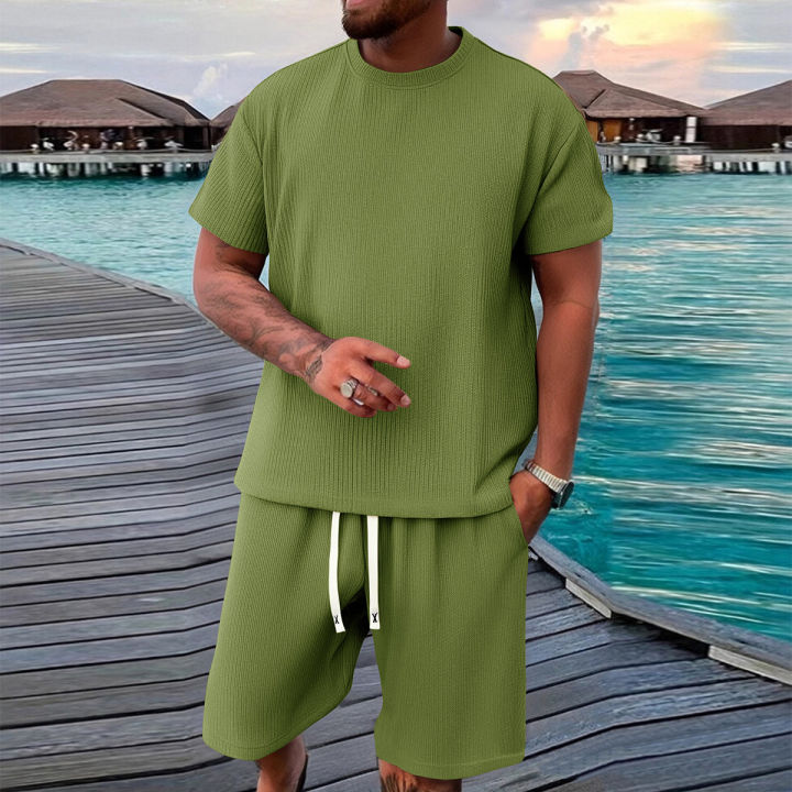 2-piece%20men's%20short%20sleeved%20shorts%20set,%20made%20of%20jacquard%20fabric%20suitable%20for%20fitness,%20running,%20and%20outdoor%20leisure%20activities%20-%20Image%203