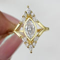 Huitan Modern Fashion Women Wedding Rings Geometric Shaped Gold Color Cubic Zirconia Ring Engagement Party Luxury Female Jewelry.