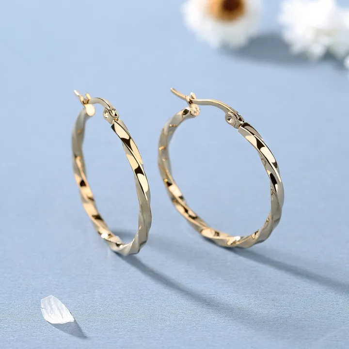 Korean%20version%20of%20large%20knotted%20earrings%20stainless%20steel%20earrings,%20luxury%20style%20earrings%20-%20Image%204